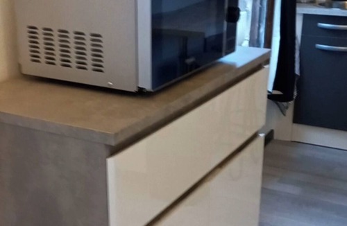 Chateau-Thierry Apartment | Studio Avenue de Champagne