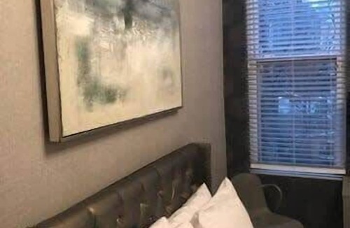 Bay Village Apartment | Studio Awaits Your Next Stay!