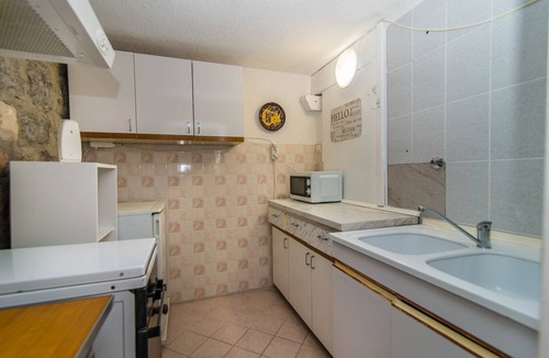 Novi Vinodolski Apartment | Studio B with shared pool and sea view