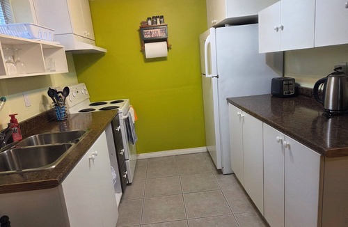 Vaudreuil Apartment | studio, bachelor