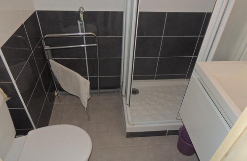 Balaruc-les-Bains Apartment | Studio Balaruc-les-Bains, 1 pièce, 2 personnes - FR-1-571-2