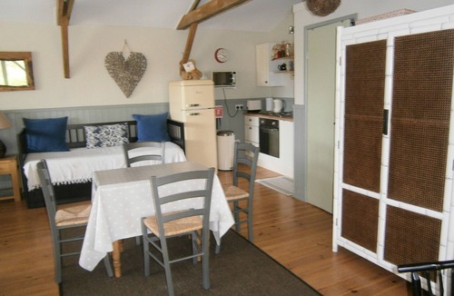 Tiptoe House | Studio Barn In The New Forest