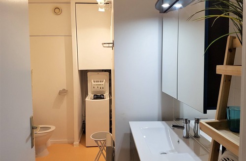 Eugenie-les-Bains Apartment | Studio Beau Songe