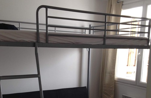 Seyne Apartment | studio bedroom terrace