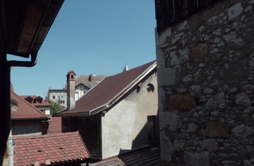 Annecy Old Town Apartment | STUDIO BIS in OLD CITY