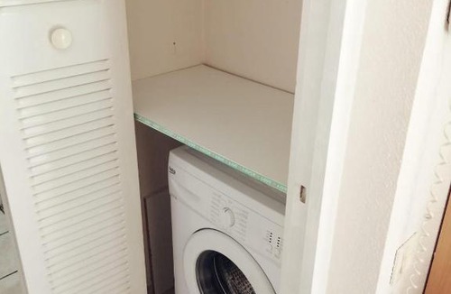 Juan-les-Pins Apartment | studio bleu Juan les Pins