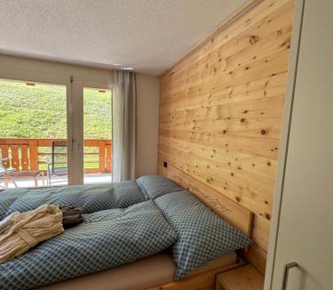 Blitzingen Apartment | Studio Blitzingen, Castle B1