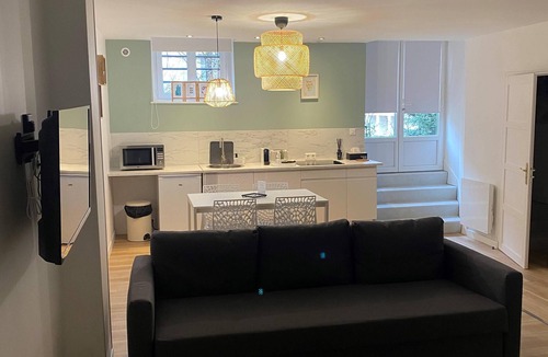 Le Creusot Apartment | Studio Bohèmet-Studio-Premium-Ensuite