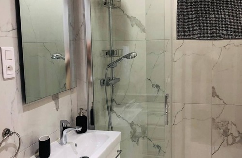 Quartier de l'Ecole-Militaire Apartment | studio Bon Marché Paris 7eme