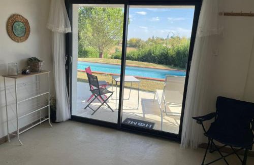 Bourg-Saint-Bernard Apartment | Studio Bonne Nuit 2