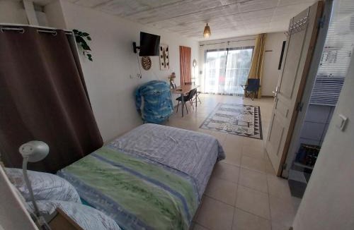 Bourg-Saint-Bernard Apartment | Studio Bonne Nuit 2