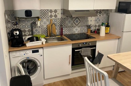 Nansouty-Saint-Genes Apartment | Studio Bordeaux centre ville