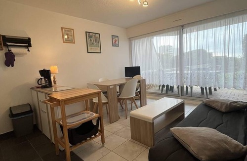 Le Touquet-Paris-Plage Apartment | Studio-cabin on the ground floor near the beach