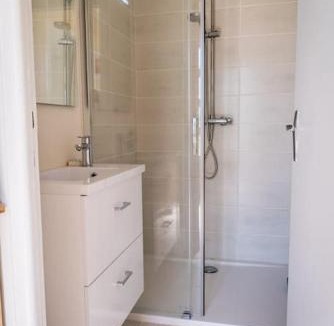 Saint-Laurent-les-Tours Apartment | Studio calme et nature bien situé