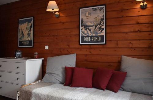 Font-Romeu-Odeillo-Via Apartment | Studio cabine Sud avec parking à Font-Romeu - FR-1-580-140