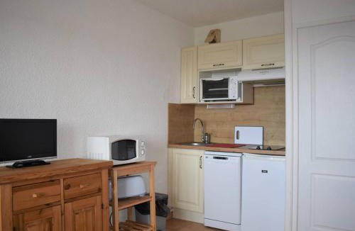 Font-Romeu-Odeillo-Via Apartment | Studio Cabine 4 Pers - Confort & Vue Pyrénées - FR-1-580-38