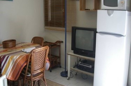 Saint-Cyprien Plage Apartment | Studio cabin 4 pers, pool, parking, near beach, St Cyprien