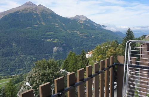Orcieres-Merlette Apartment | Studio cabin 27 sqm, 4 people, pets allowed, balcony