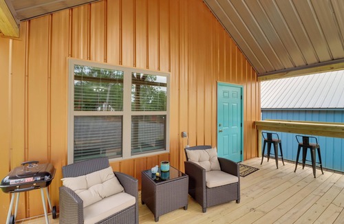 Higden Apartment | Studio Cabin in Higden: Boating, Fishing & More!