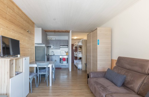 Orcieres-Merlette Apartment | Studio cabin, sleeps 4/5