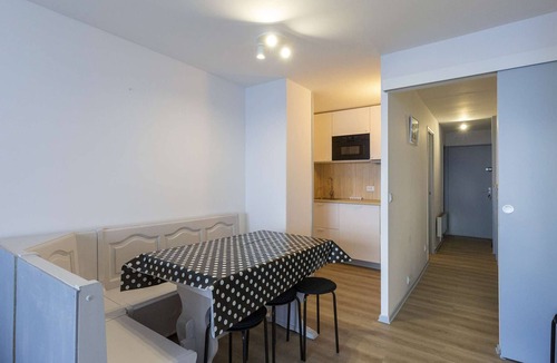La Mongie Apartment | Studio cabin sleeps 5 with balcony 80m from slopes - La Mongie 1800