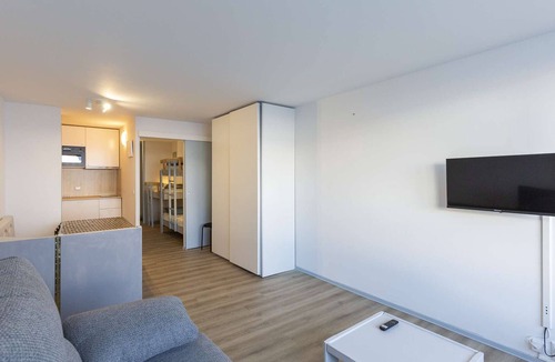 La Mongie Apartment | Studio cabin sleeps 5 with balcony 80m from slopes - La Mongie 1800