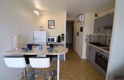 Le Grau-Du-Roi Apartment | Studio Cabin swimming pool elevator parking air conditioning