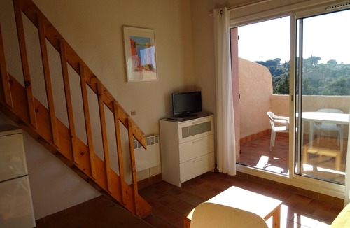 Cavaliere Apartment | studio-cabin with mezzanine for 2/4 people