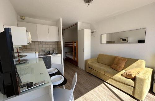 Sete Apartment | Studio cabine à Sète avec terrasse et climatisation - FR-1-338-106