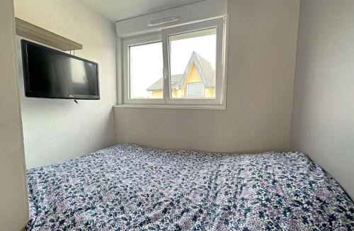 Berck-sur-Mer Apartment | Studio Cabine Épuré Proche Plage et Commerces à Berck - FR-1-646-77