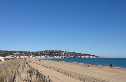 Sete Apartment | Studio cabine 3 pers. avec parking, à 450 m des plages - FR-1-338-420