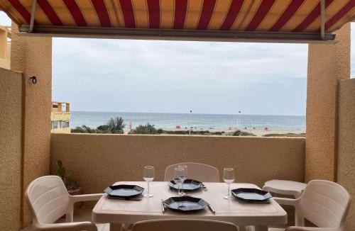 Leucate Apartment | Studio Cabine 4 couchages PORT LEUCATE NATURISME PL080-TA21