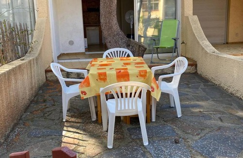 La Franqui-Plage Apartment | Studio Cabine 4 Pers, Terrasse, Parking Privé, Proche Plage et Commerces, La Franqui - FR-1-81-585