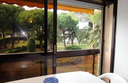 Le Grau-Du-Roi Apartment | Studio Cabine 4 pers proche plage avec parking - FR-1-307-114