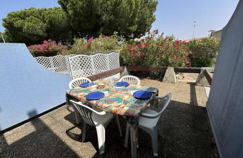 Le Grau-Du-Roi Apartment | Studio cabine 4 pers avec piscine, terrasse, proche commodités - Grau-du-Roi - FR-1-250-140
