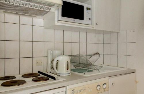 Luz-Saint-Sauveur Apartment | Studio cabine 5 pers, balcon sud, parking, proche centre Luz-Saint-Sauveur, ski et thermes à proximité - FR-1-402-80