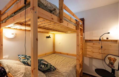 Eaux-Bonnes Apartment | Studio cabine 6 pers. proche pistes avec balcon et casier à ski - FR-1-400-124