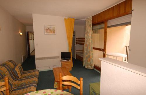 Eaux-Bonnes Apartment | Studio cabine 6 pers à Gourette avec animaux admis - FR-1-859-28