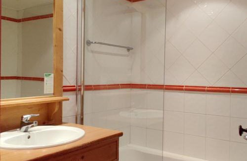 Pra Loup Apartment | Studio cabine 6 pers. avec parking et balcon à Pra Loup - FR-1-504-173