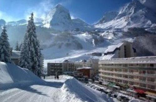 Eaux-Bonnes Apartment | Studio cabine 6 personnes proche pistes, vue montagne - FR-1-400-38
