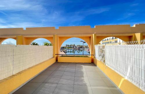 Sete Apartment | Studio cabine avec terrasse spacieuse et parking à Sète - FR-1-338-147