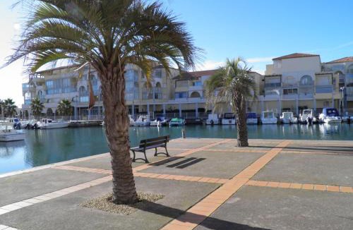 Sete Apartment | Studio cabine climatisé avec terrasse et parking à 500m de la plage de Sète - FR-1-338-144