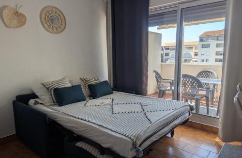 Sete Apartment | Studio cabine Coté Marina, terrasse et clim, plage à pied