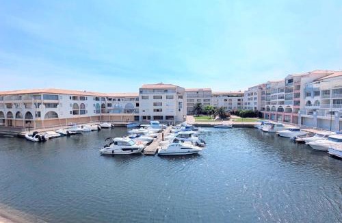 Sete Apartment | Studio cabine Coté Marina, terrasse et clim, plage à pied
