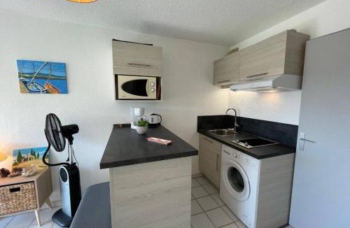 Plage d'Argeles Apartment | Studio cabine dans résidence avec piscine 4 couchages - AR580-174