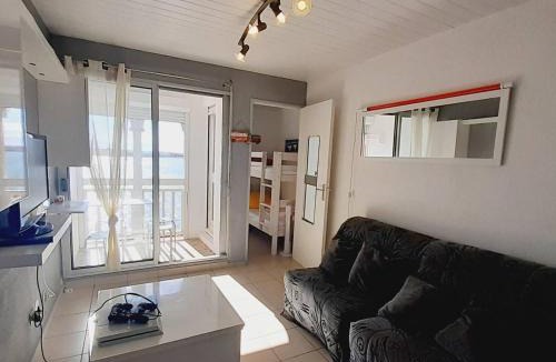 Le Barcares Apartment | Studio Cabine Rénové à Barcarès, Vue Lac & Parking, 4 Pers. - FR-1-782-92
