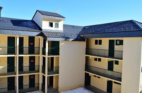 Les Angles Apartment | Studio cabine tout confort pour un séjour à la montagne - FR-1-593-8