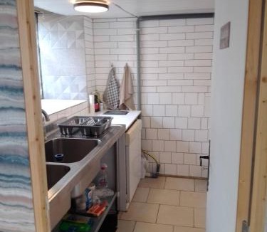 Saint-Priest Apartment | Studio calme avec billard