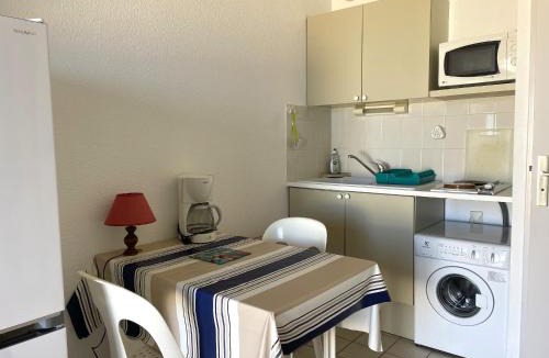 Banyuls-sur-Mer Apartment | Studio calme avec terrasse et parking à Banyuls-sur-Mer - FR-1-309-87