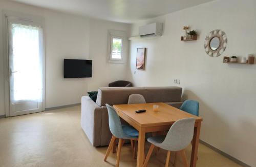 Le Mayet-de-Montagne Apartment | Studio calme et spacieux